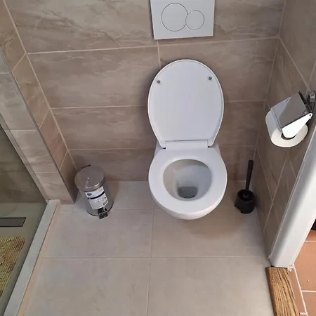 Large 2bedrooms Flat In Old Town Apartmán